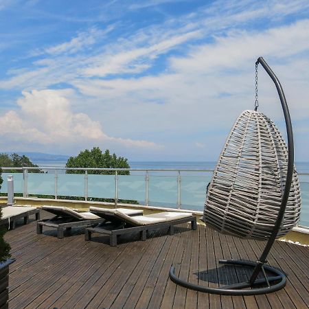 Family Hotel Albizia Beach 바르나 외부 사진