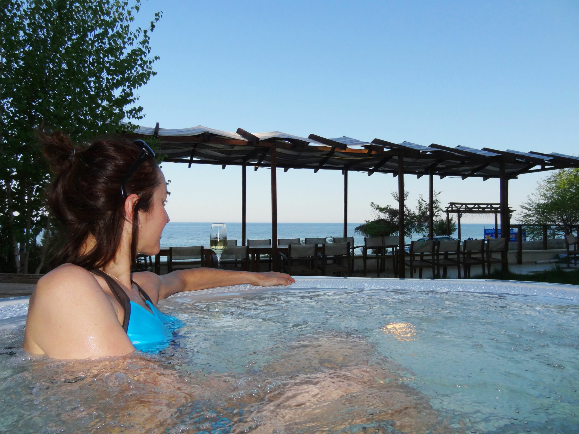 Family Hotel Albizia Beach 바르나 외부 사진